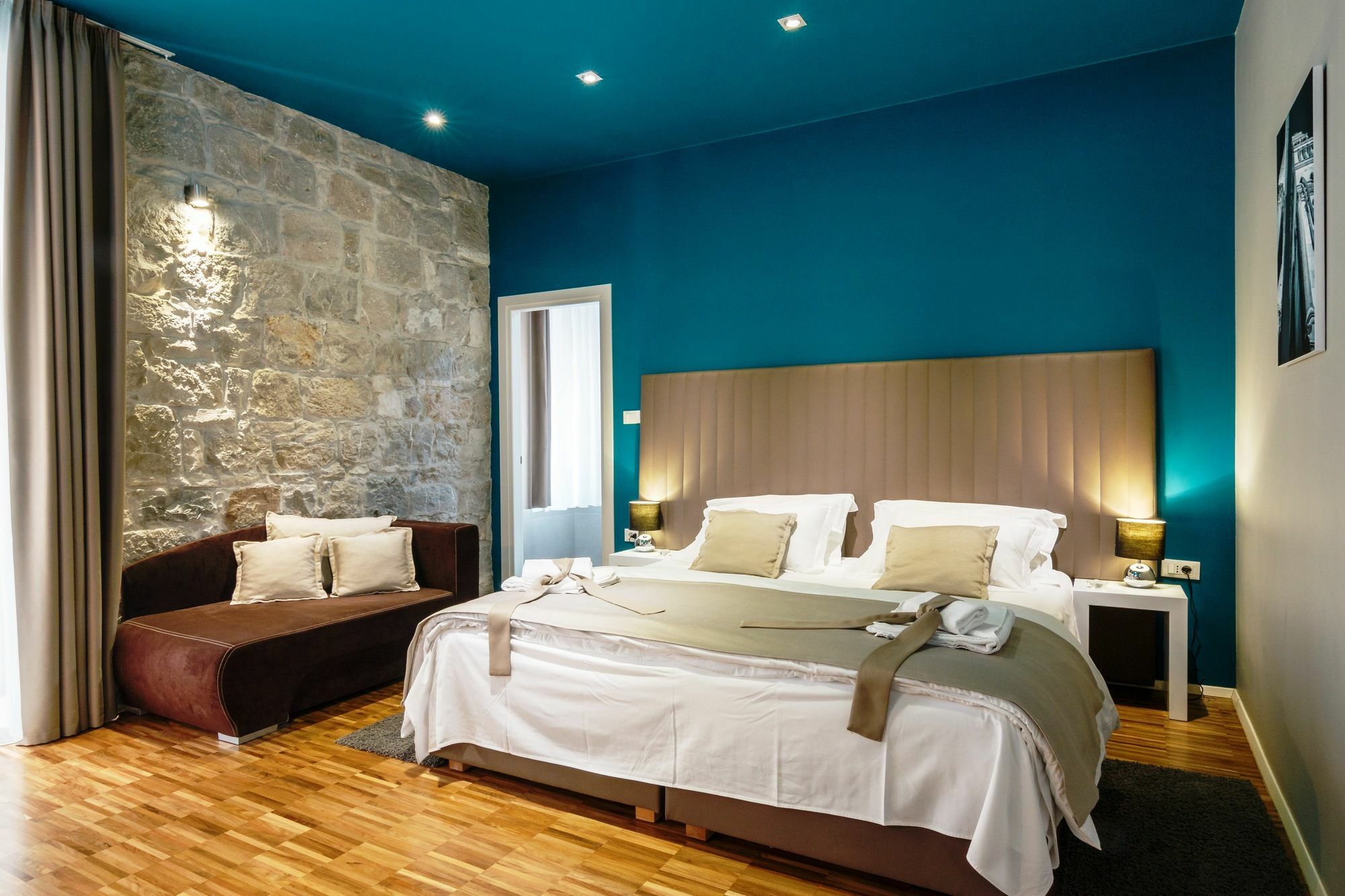 Riva Luxury Rooms Split Exteriör bild